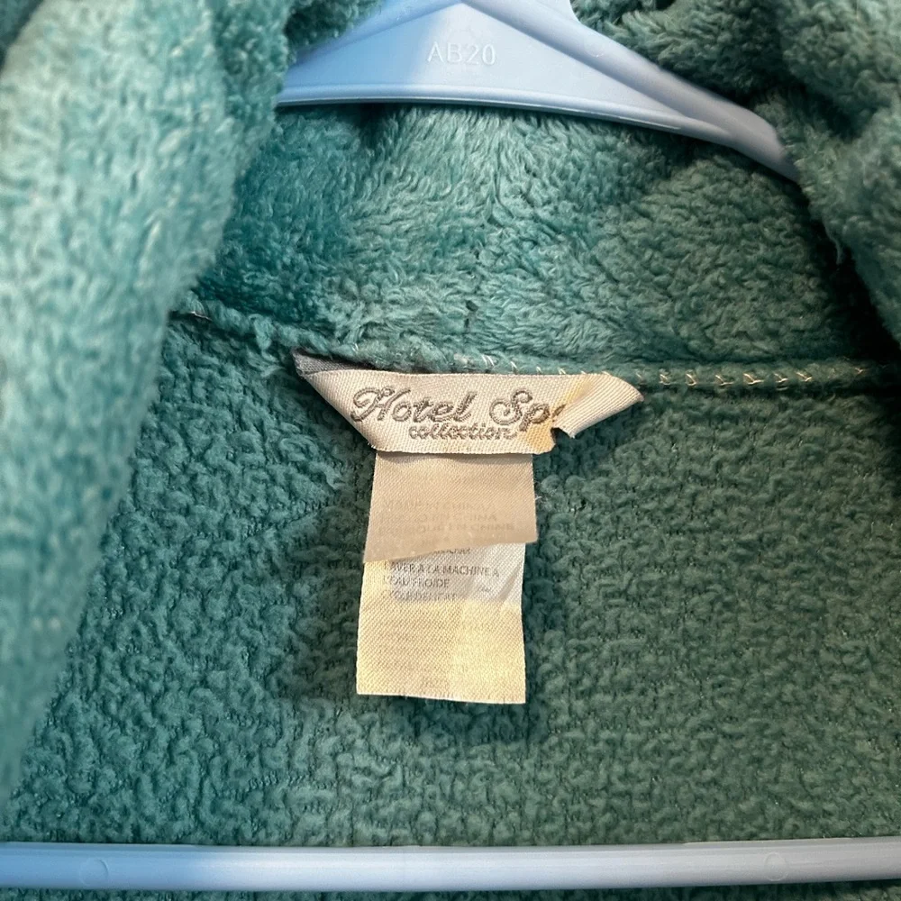 Hotel Spa Collection Robe - Picture 4 of 6